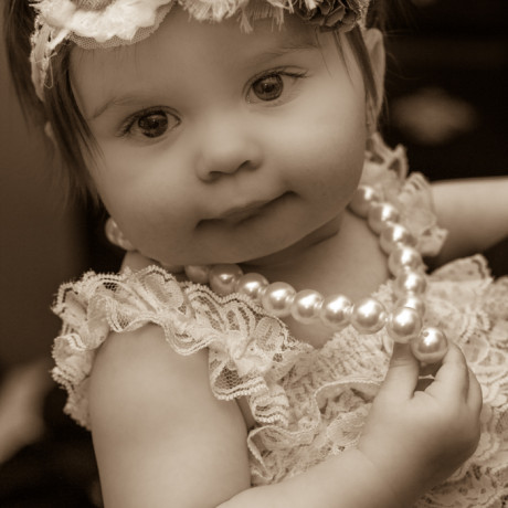 photo baby pearls
