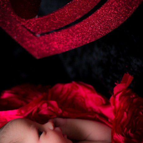 photo newborn baby valentines day